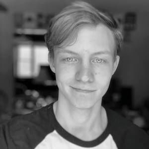 Meet your Posher, Troy